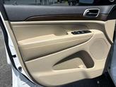 Thumbnail of 2015 Bright White Clearcoat Jeep Grand Cherokee