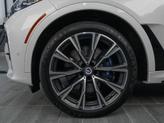 Thumbnail of 2022 Mineral White Metallic BMW X7