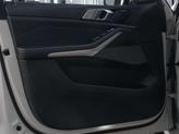Thumbnail of 2022 Mineral White Metallic BMW X7