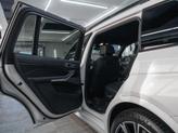 Thumbnail of 2022 Mineral White Metallic BMW X7