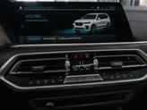 Thumbnail of 2022 Mineral White Metallic BMW X7