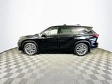 Thumbnail of 2022 Midnight Black Metallic Toyota Highlander