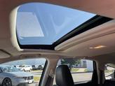 Thumbnail of 2016 White Diamond Pearl Honda CR-V