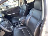 Thumbnail of 2016 White Diamond Pearl Honda CR-V
