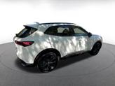 Thumbnail of 2024 Summit White Buick Envision