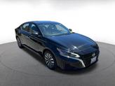 Photo of 2024 Super Black Nissan Altima