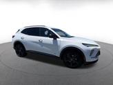 Thumbnail of 2024 Summit White Buick Envision