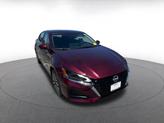 Thumbnail of 2024 Garnet Pearl Metallic Nissan Altima