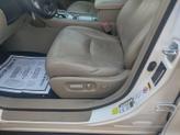 Thumbnail of 2013 Blizzard Pearl Toyota Highlander