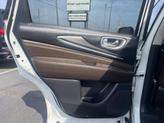 Thumbnail of 2017 White INFINITI QX60