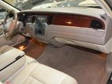 Thumbnail of 2004 LIGHT FRENCH SILK Lincoln Town Car