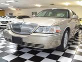 Thumbnail of 2004 LIGHT FRENCH SILK Lincoln Town Car
