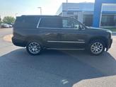 Thumbnail of 2017 Onyx Black GMC Yukon