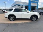 Thumbnail of 2022 Pearl White Tricoat Nissan Pathfinder