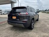 Thumbnail of 2019 Granite Crystal Clearcoat Metallic Jeep Cherokee