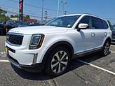 Thumbnail of 2022 Glacial White Pearl Kia Telluride