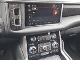 Thumbnail of 2024 Onyx Black GMC Yukon XL