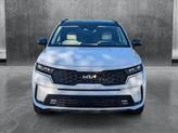 Thumbnail of 2022 Glacial White Pearl Kia Sorento
