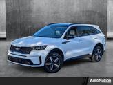 Photo of 2022 Glacial White Pearl Kia Sorento