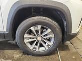 Thumbnail of 2025 Summit White Chevrolet Equinox