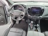 Thumbnail of 2022 Iridescent Pearl Tricoat Chevrolet Traverse