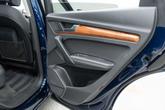 Thumbnail of 2021 Navarra Blue Metallic Audi Q5