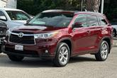 Thumbnail of 2015 Ooh La La Rouge Mica Toyota Highlander