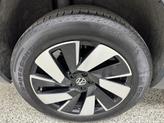 Thumbnail of 2024 Silver Mist Metallic Volkswagen Atlas Cross Sport