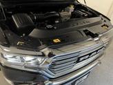 Thumbnail of 2022 Diamond Black Crystal Pearlcoat RAM 1500