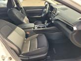 Thumbnail of 2023 Pearl White Tricoat Nissan Altima