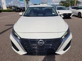 Thumbnail of 2023 Pearl White Tricoat Nissan Altima