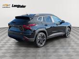 Thumbnail of 2025 Mosaic Black Metallic Chevrolet Trax