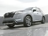 Thumbnail of 2023 2 Tone Gray / Black Roof Nissan Pathfinder