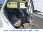 Thumbnail of 2022 Oxford White Ford Escape