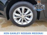 Thumbnail of 2019 Mosaic Black Metallic Chevrolet Malibu