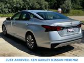 Thumbnail of 2024 Brilliant Silver Metallic Nissan Altima