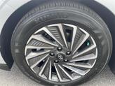 Thumbnail of 2025 Aero Silver Hyundai SONATA Hybrid
