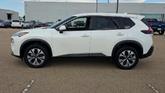 Thumbnail of 2023 White Nissan Rogue