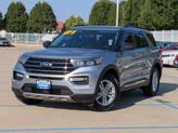Thumbnail of 2021 Iconic Silver Metallic Ford Explorer