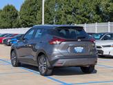Thumbnail of 2022 Gun Metallic Nissan Kicks