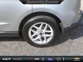 Thumbnail of 2024 Iconic Silver Metallic Ford Edge