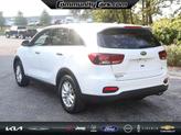 Thumbnail of 2020 Snow White Pearl Kia Sorento