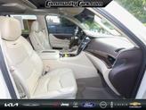 Thumbnail of 2015 White Diamond Tricoat Cadillac Escalade