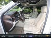 Thumbnail of 2015 White Diamond Tricoat Cadillac Escalade