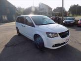 Photo of 2018 White Knuckle Clearcoat Dodge Grand Caravan