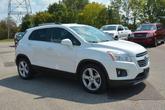 Thumbnail of 2016 White Pearl Tricoat Chevrolet Trax