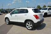 Thumbnail of 2016 White Pearl Tricoat Chevrolet Trax