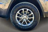 Thumbnail of 2016 Granite Crystal Clearcoat Metallic Jeep Grand Cherokee