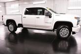 Thumbnail of 2022 Iridescent Pearl Tricoat Chevrolet Silverado 3500