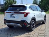 Thumbnail of 2026 Snow White Pearl Kia Seltos